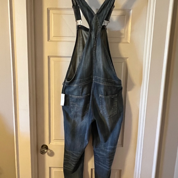 American Eagle distressed overalls - Picture 3 of 8